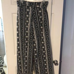 Spandex/ Stretch patterned pants